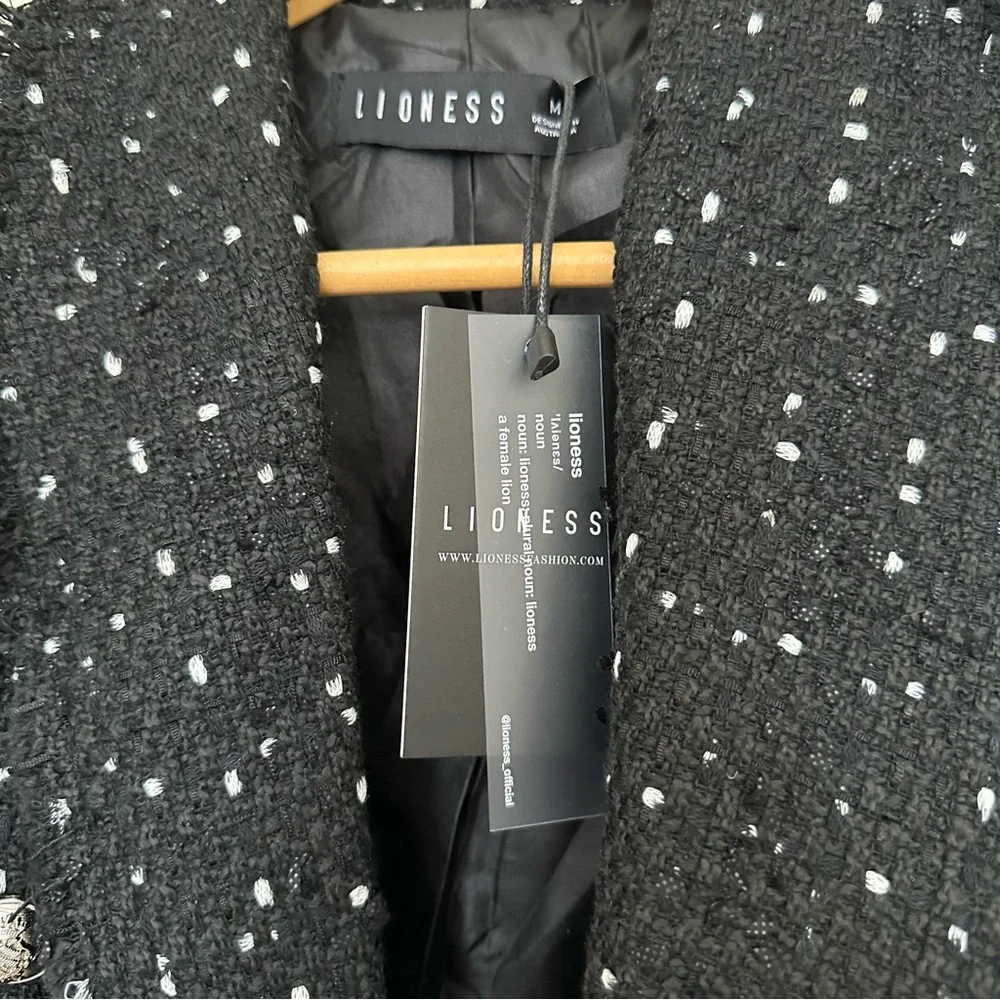 NWT Lioness Kendall Blazer - Picture 9 of 12